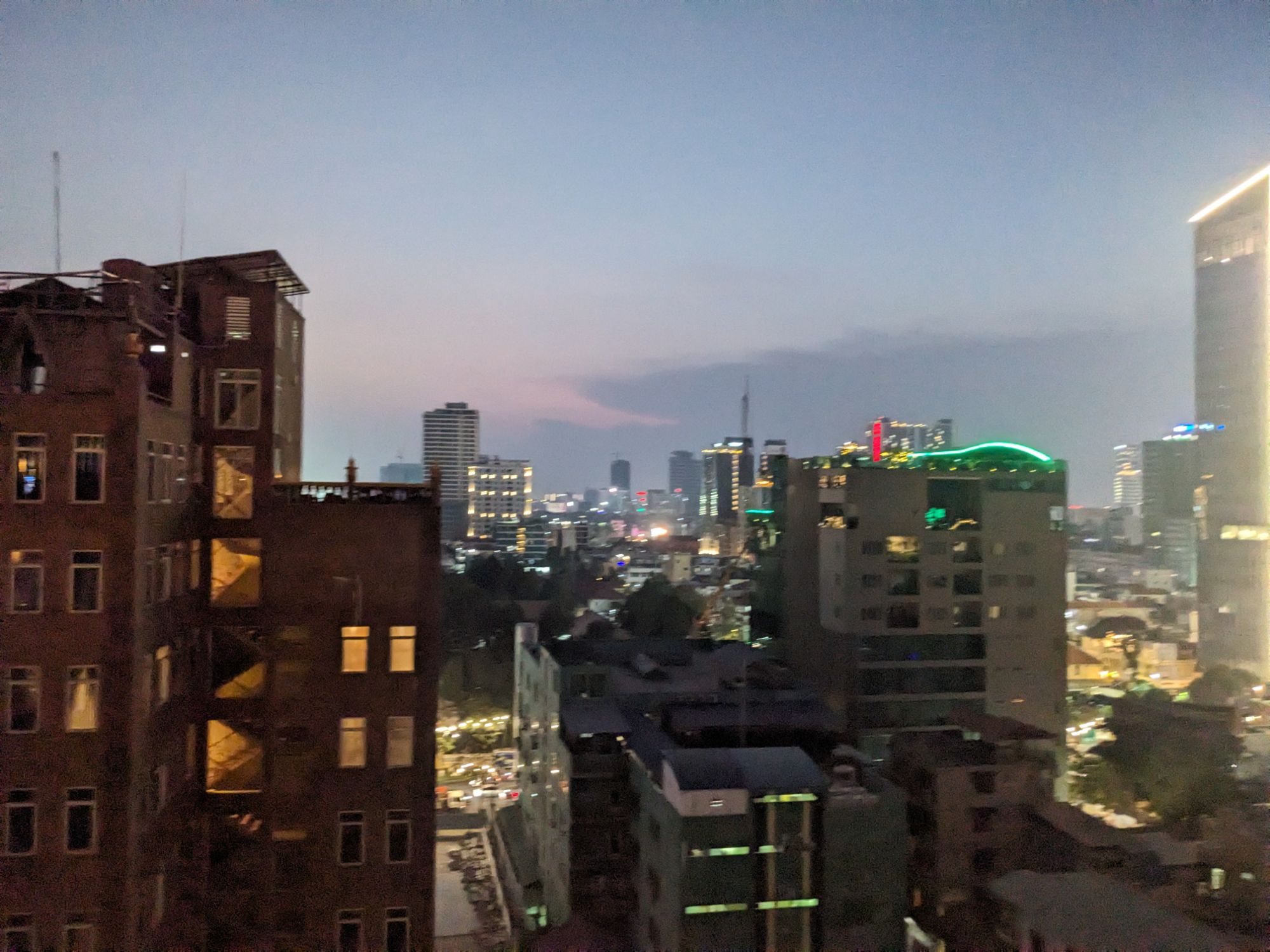 Phnom Penh: A Backpackers Guide in 2024